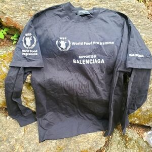 Balenciaga X WFP “World Food Programme” 2 in 1 Double Sleeve Longsleeve Tshirt M